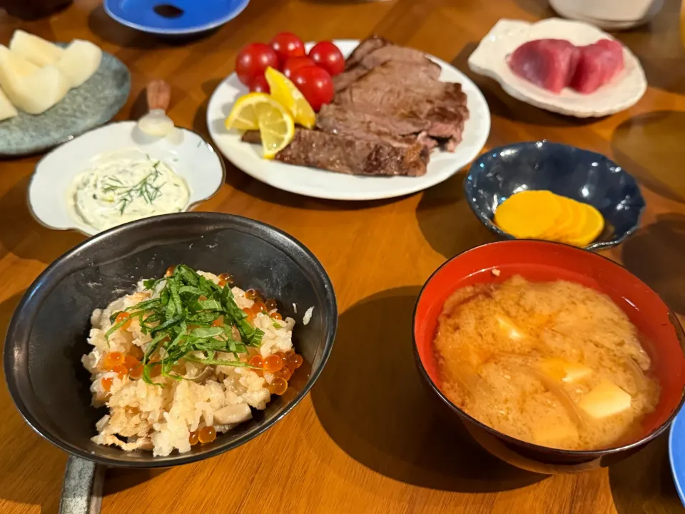 はらこ飯風炊き込みご飯、ディルサワークリーム添え|takosさん