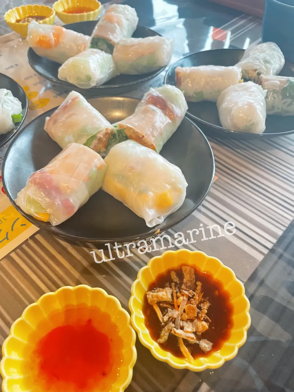 ＊生春巻き2種♪定番ゴイクンと甘辛茹で豚♪＊|ultramarineさん