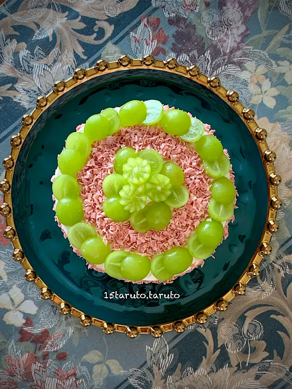 シャインマスカットケーキ|15taruto.tarutoさん