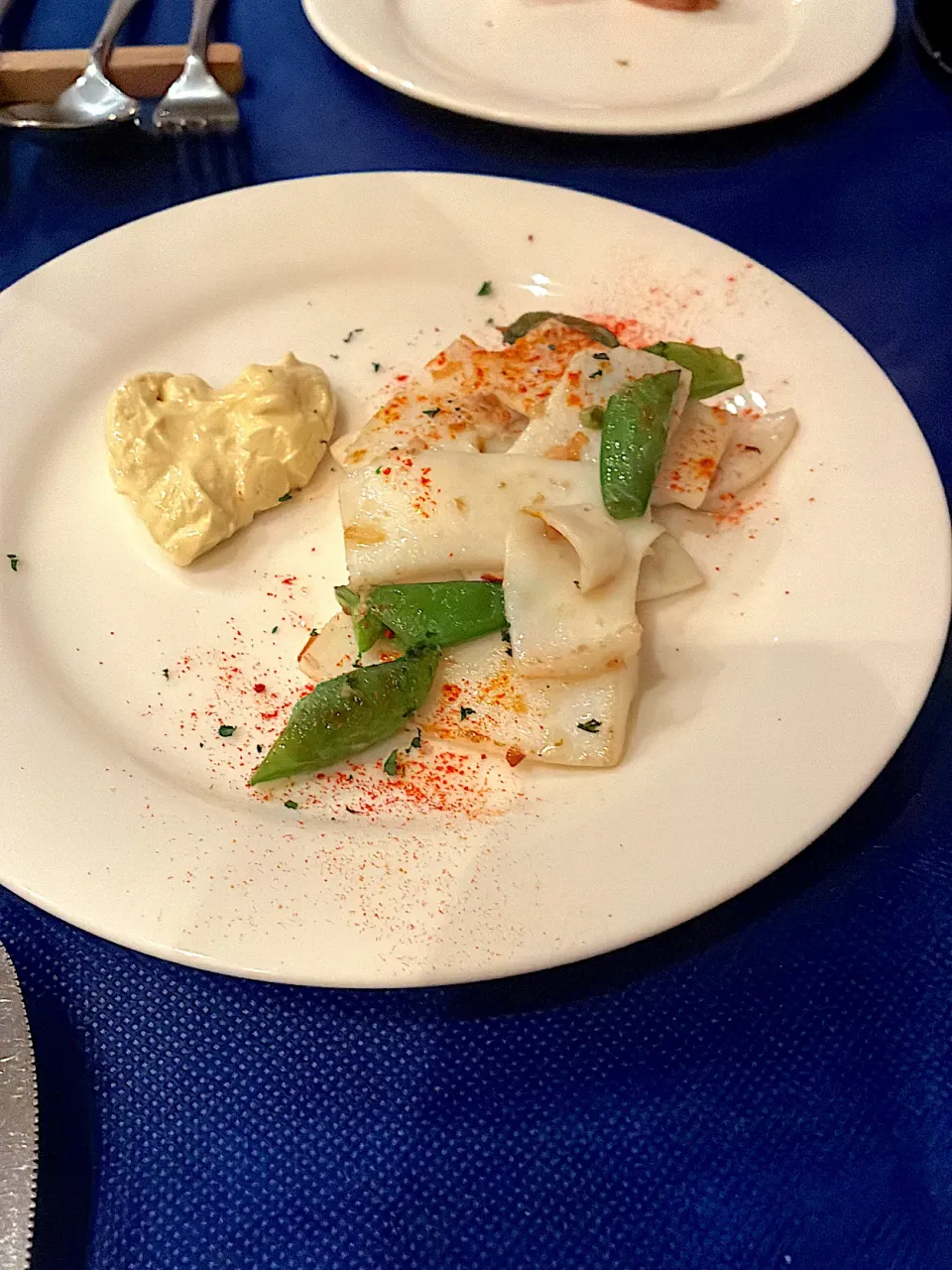 イカとスナップエンドウのソテー|みささん