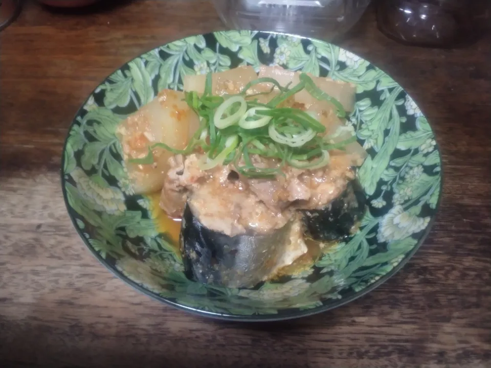 サバ缶と大根の韓国風煮物|にんにくと唐辛子が特に好き❤️(元シャリマー)さん