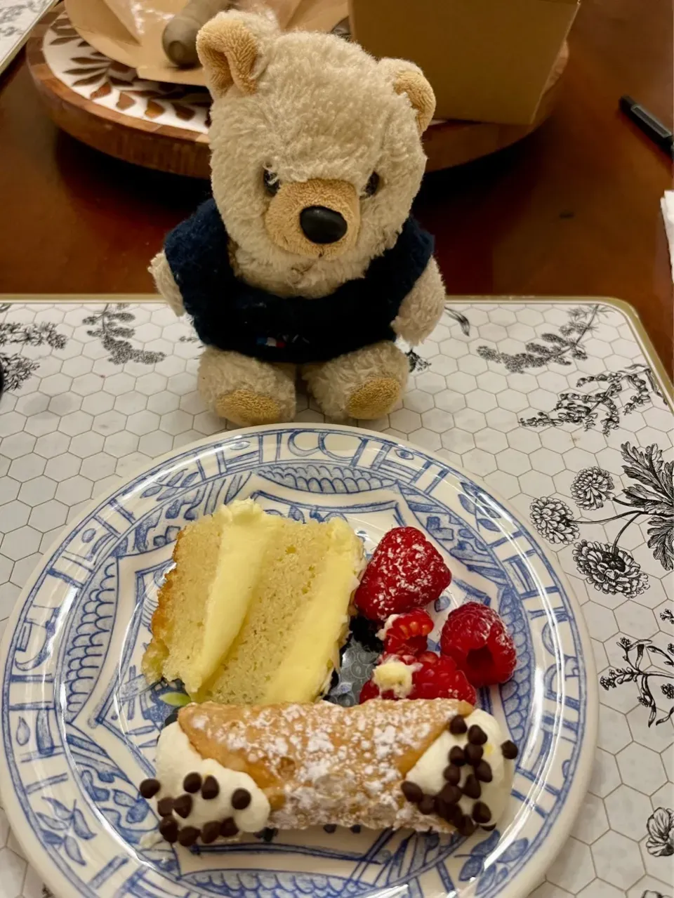 2025/10/24   イタリア風デザート　Italian Desserts|21 Boys & 野鳥さん