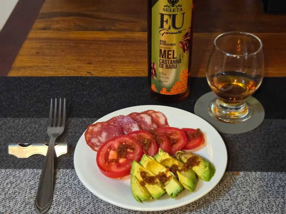 カシャーサとおつまみ|Tomoさん