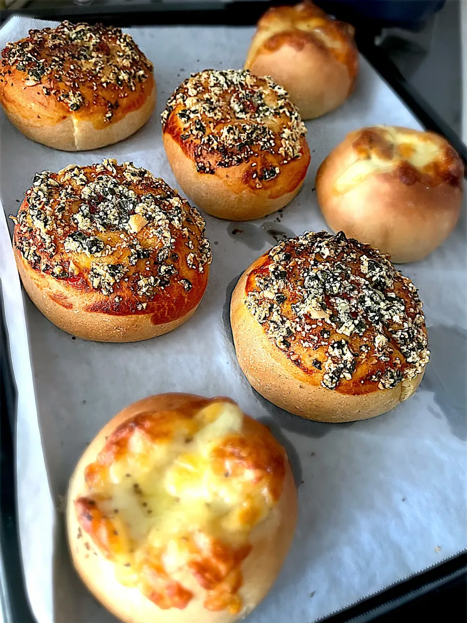 今日の手作りパン🍞自家製バジルパン|R-Kさん