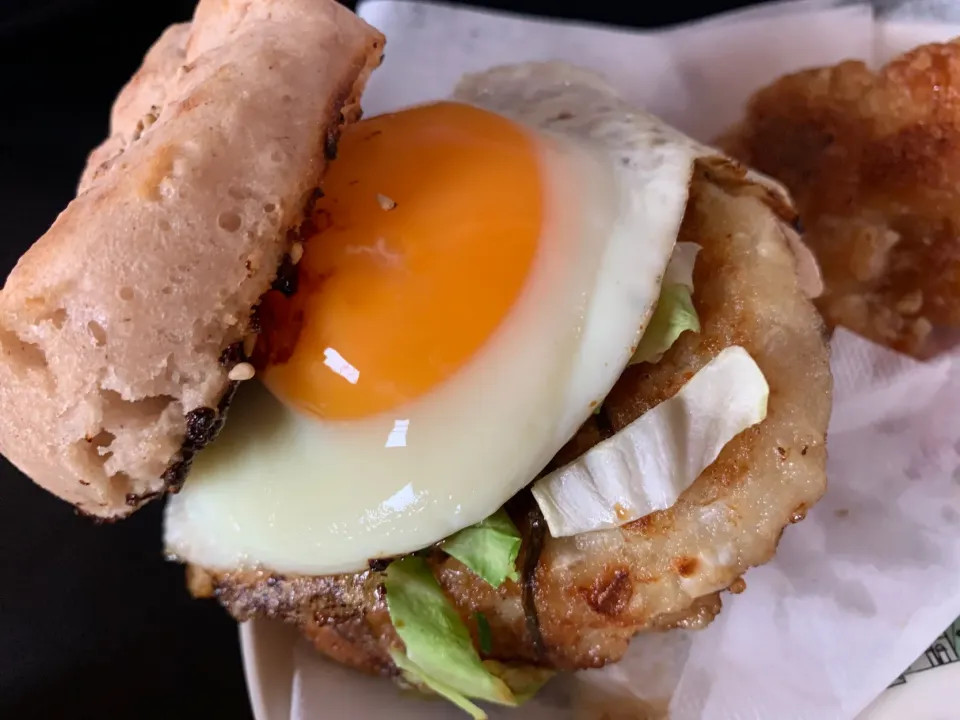 おからバーグで月見バーガー|そらまめさん