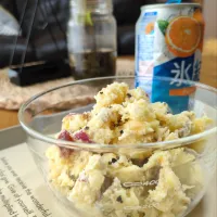 さつまいもとｸﾘﾁのｻﾗﾀﾞ