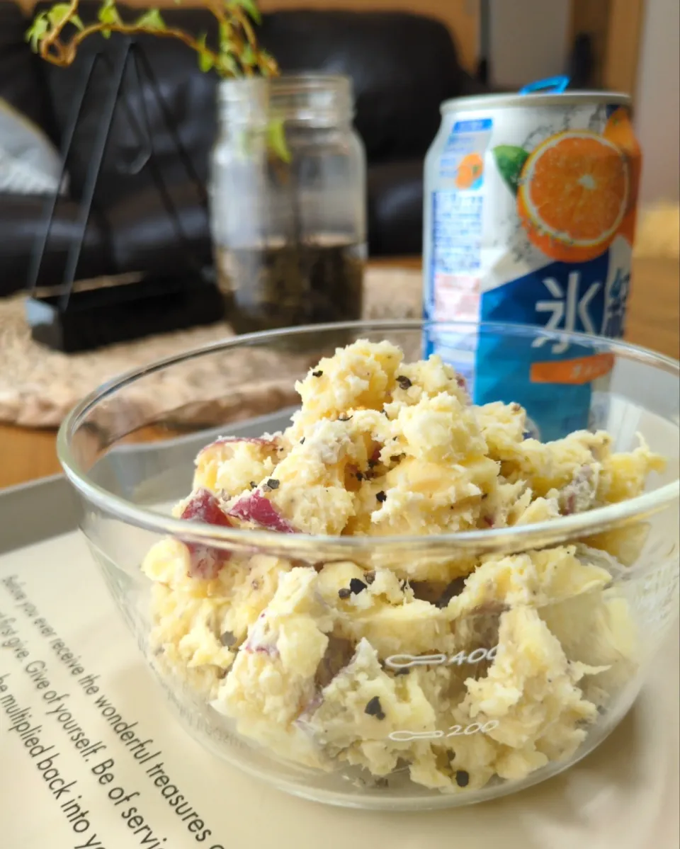 さつまいもとｸﾘﾁのｻﾗﾀﾞ|まりおさん