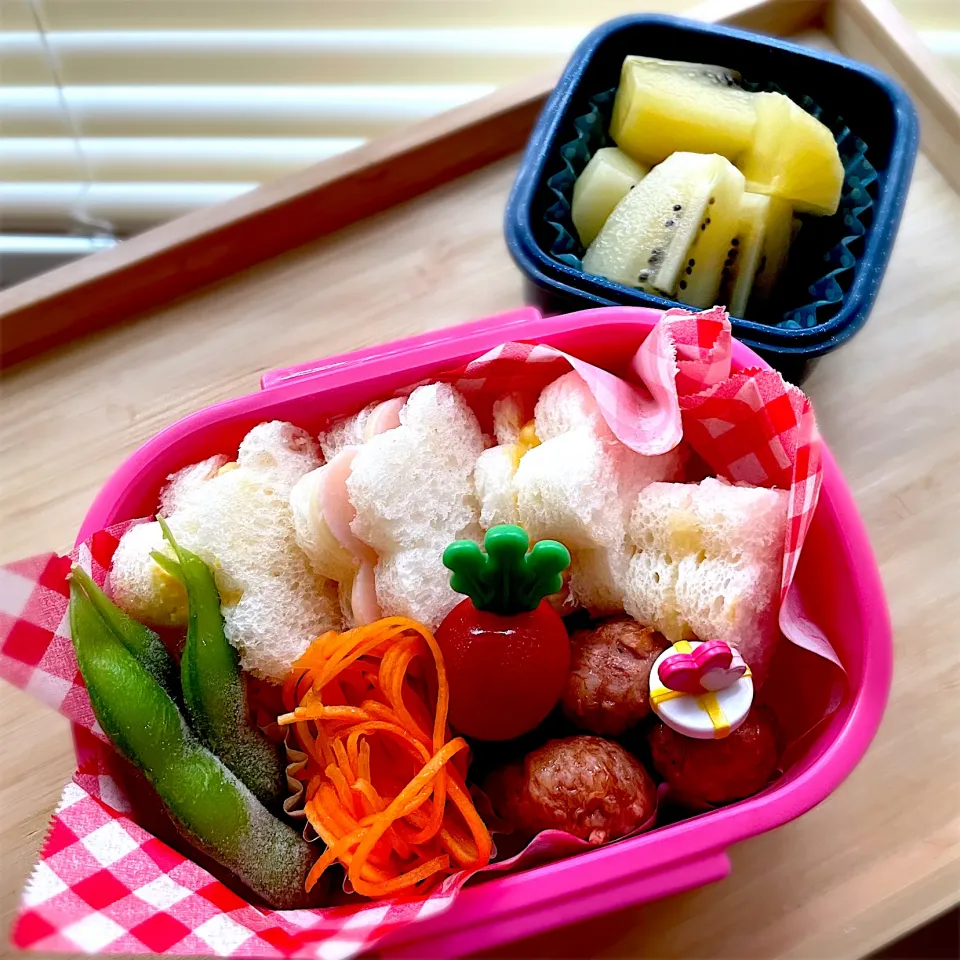 運動会用のはずだったお花サンド|ふうりんさん