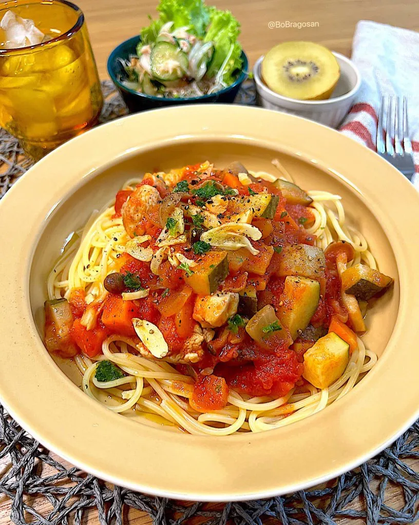 トマト煮込みパスタ🍝|ラゴさん。さん