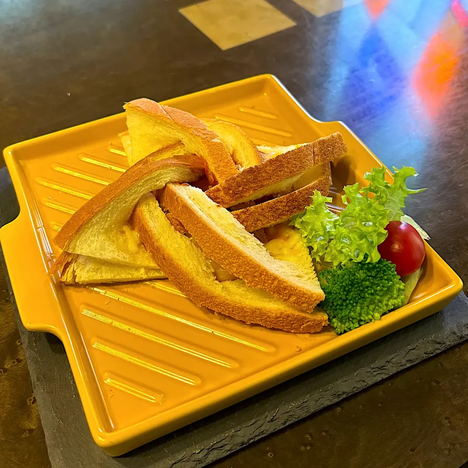 風車のピザトースト|かっちゃん杉さん