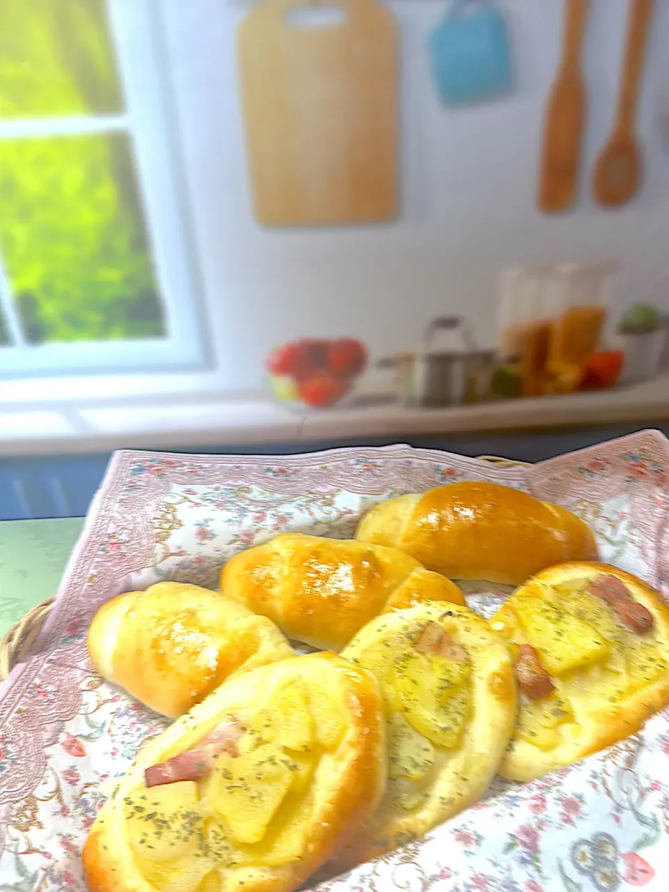 レーズンバターパン＆ジャーマンポテトパン|アッキーさん