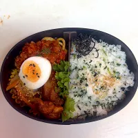 日曜日弁当（ミートソースパスタ、タンドリーチキン）|ももかさん