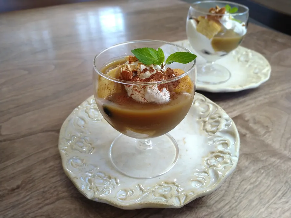 マロンクリームのグラスデザート|古尾谷りかこさん