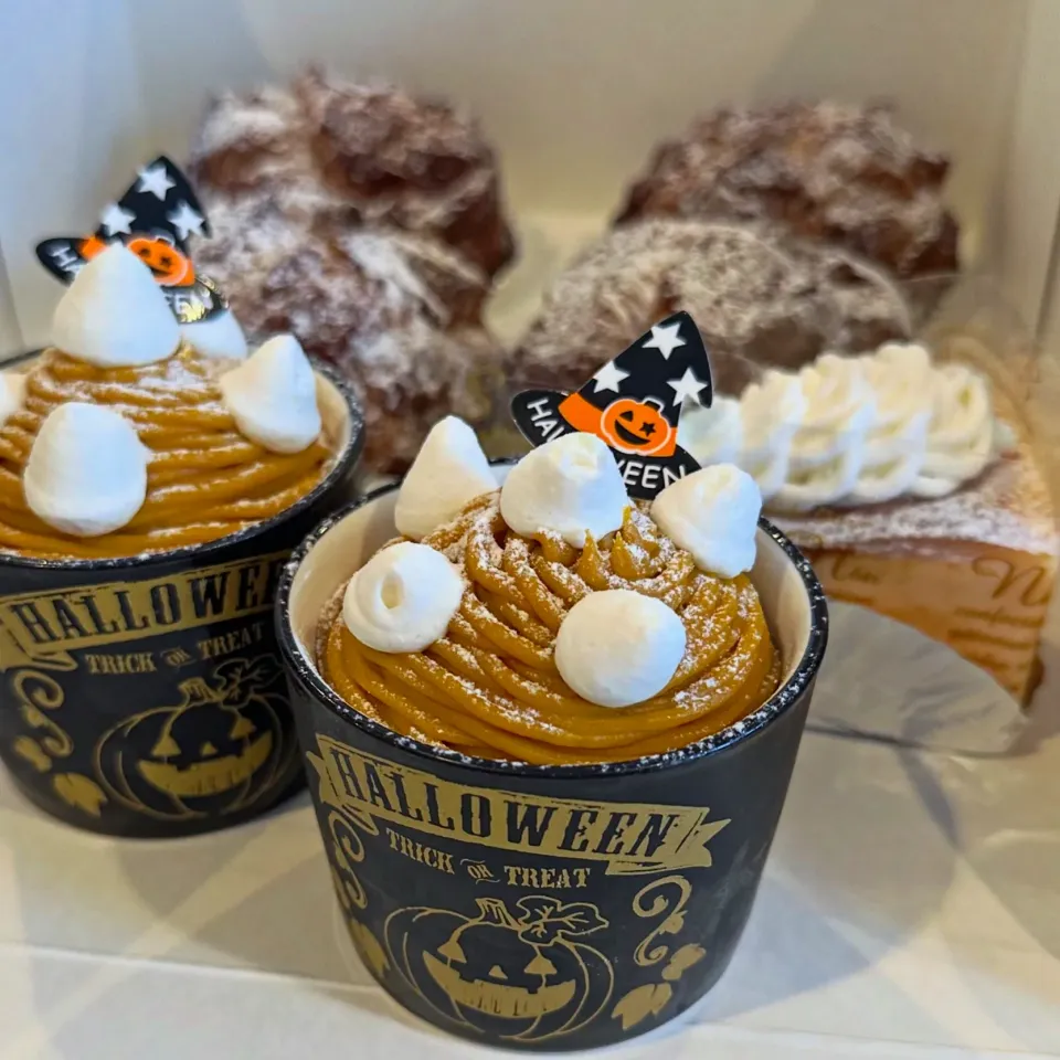 多重構造のパンプキンプリン🎃といつものニューヨークチーズケーキとカリカリシュー|愛さん