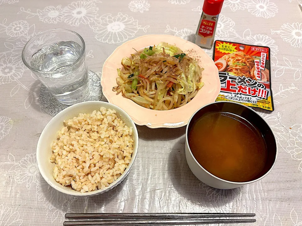 秒速！！二郎系野菜炒め！！|魚介の旨味さん