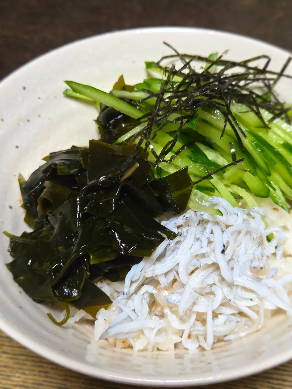 パパ作👨しらすわかめ丼|ぱんだのままんさん