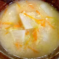 カブの美味しい季節でお味噌汁🥢|keitanさん