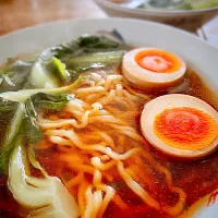 初秋の休日は醤油ラーメン|akiさん