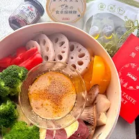 🌺🌺Foodie🌺🌺さんの料理 簡単❣️濃厚 野菜がおいしいバーニャ・カウダ🍅🥒