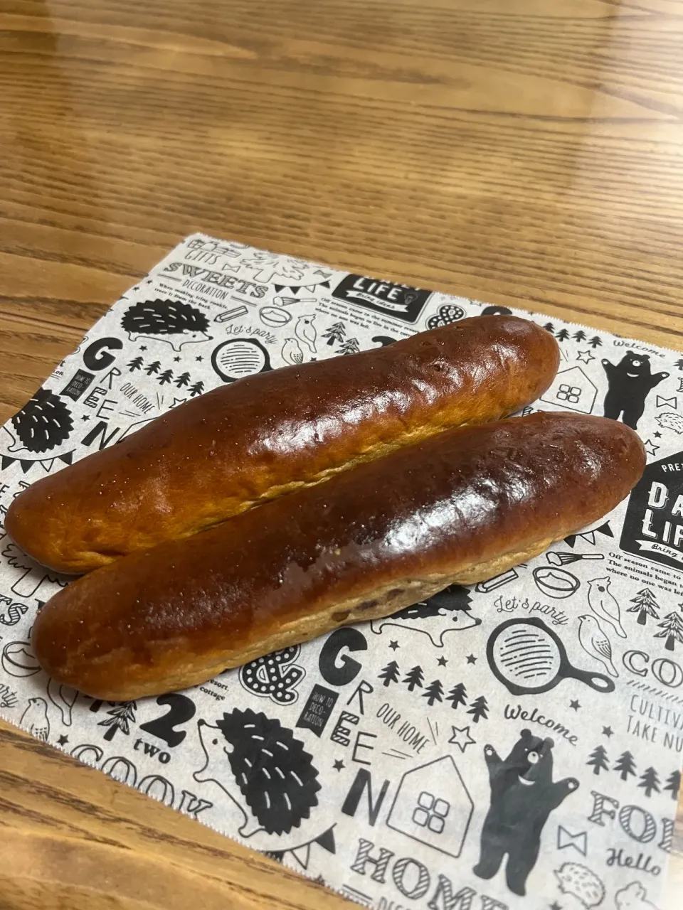 焼きすぎもあるけど💦黒いキャラメルラテチョコチップパン|TOMOさん