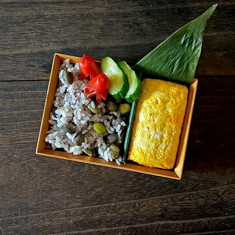丹波篠山黒枝豆ご飯お弁当|mihooobuuさん