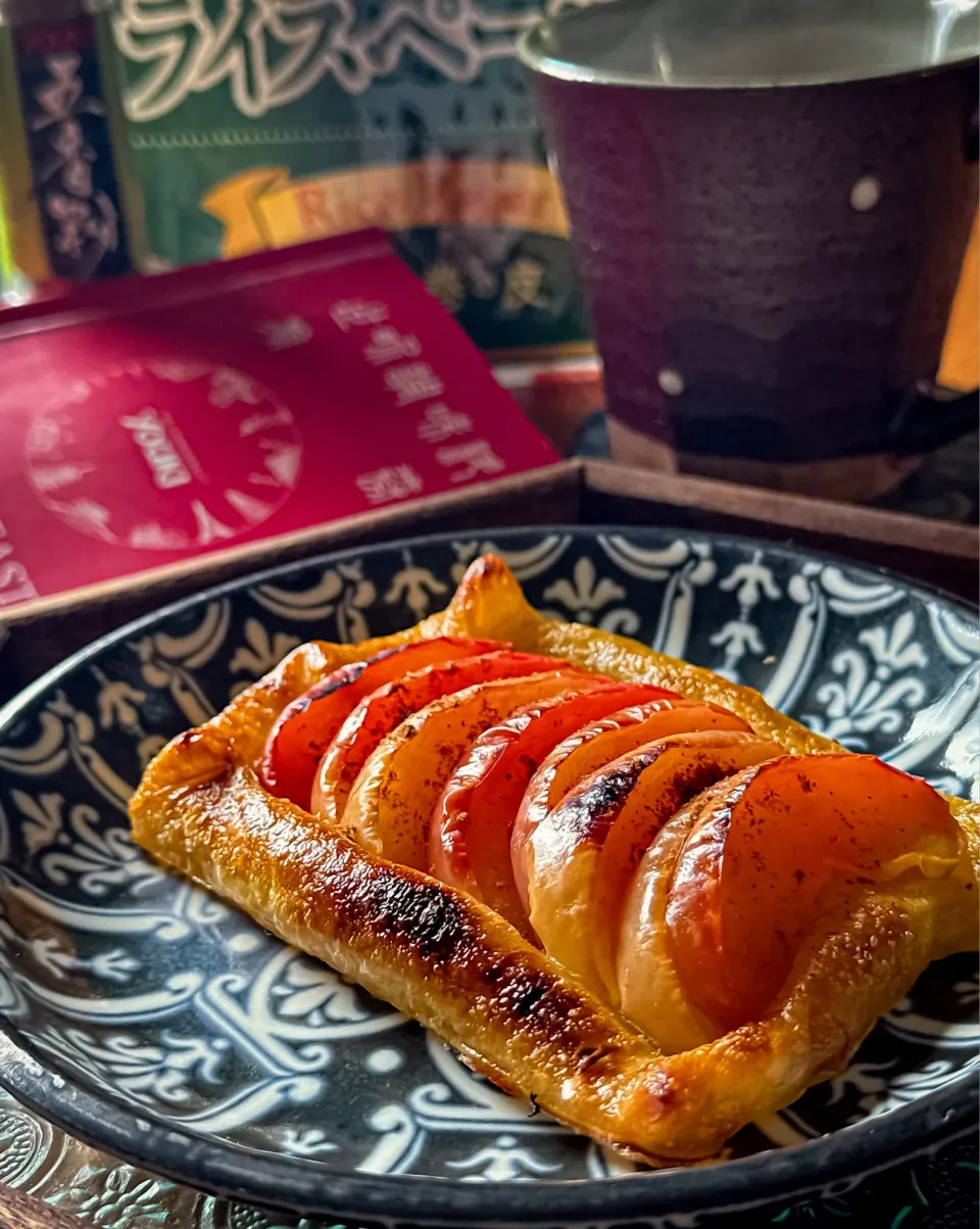 🇹🇼🍎五香粉香る𓂃𓈒𖡼𓂂アップルパイ🍎🇹🇼|にゃんぺこさん