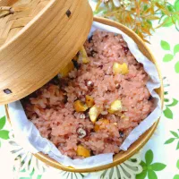 蒸籠で栗入りお赤飯 ·͜·♡