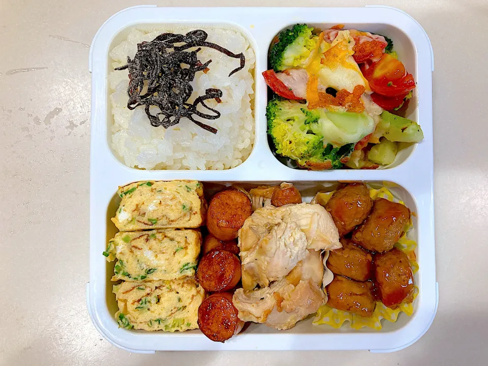 旦那弁当🍱ほぼ詰めただけ…|よっしーさん