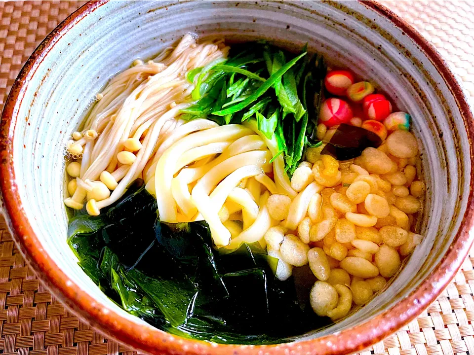 リモートワークのおひとり様ランチ🥢たぬきうどん|KANAさん