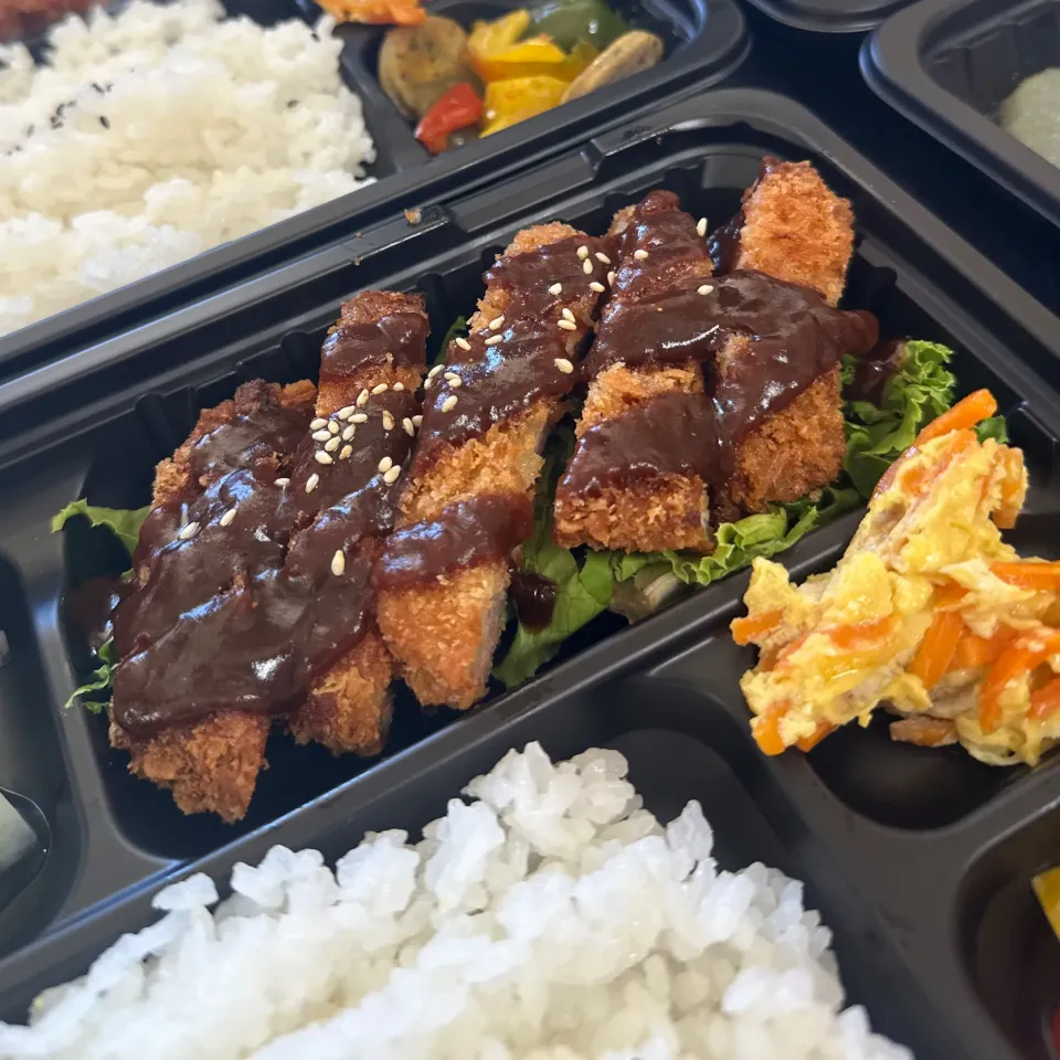 味噌カツ弁当|沖縄「ピロピロ」ライフさん