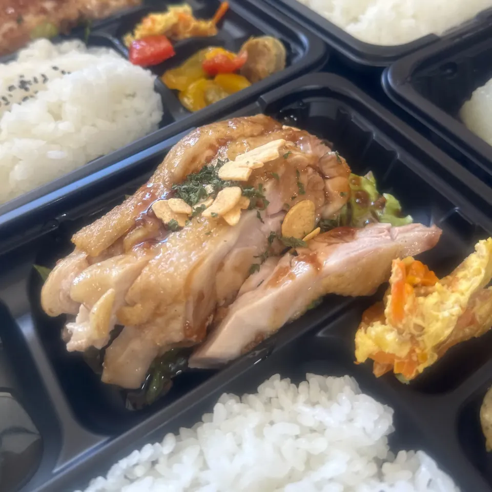 チキンステーキ7/和風ガーリック弁当|沖縄「ピロピロ」ライフさん