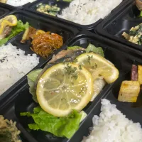 白身魚のソテー/レモンバターソース弁当|沖縄「ピロピロ」ライフさん