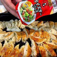 隠し味は季綿記オイスターソースパウチ🌟コクがあるうまうま餃子🥟|🌼はなちゃん🌼さん