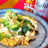 ブロッコリーとサラチキのオイマヨ和え🥦︎|おかちさん