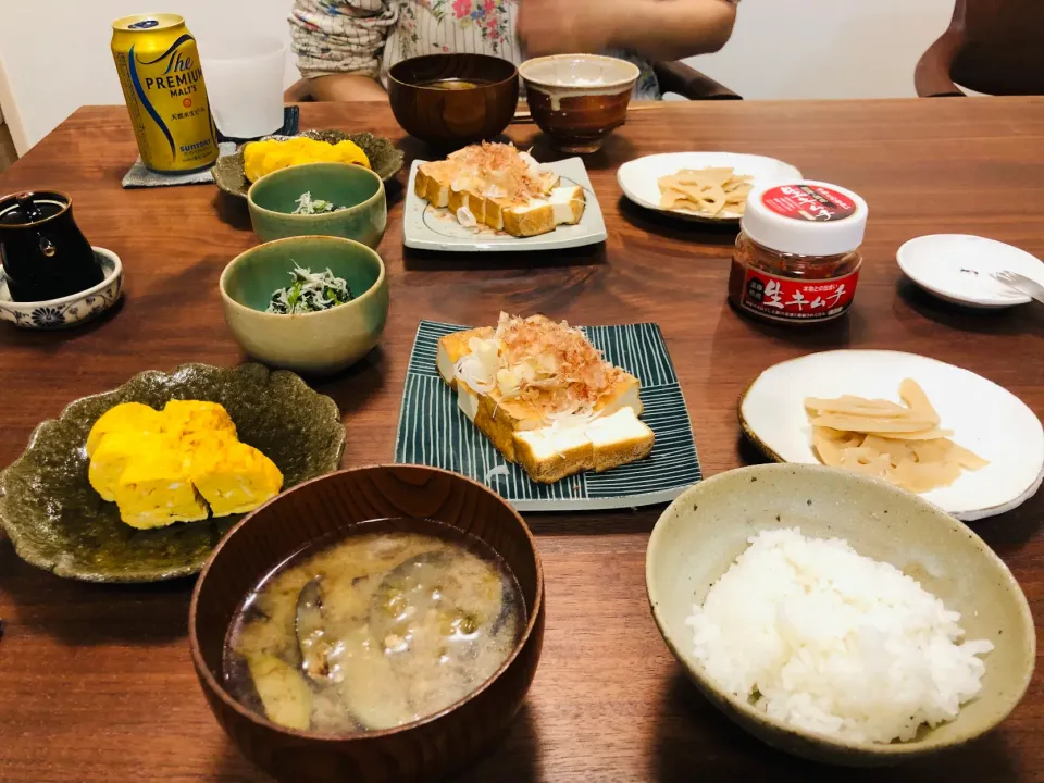 厚揚げ、ほうれん草とちりめんの胡麻和え、玉子焼き、蓮根のきんぴら、ナスと茗荷の味噌汁|タロッカ主夫見習いさん