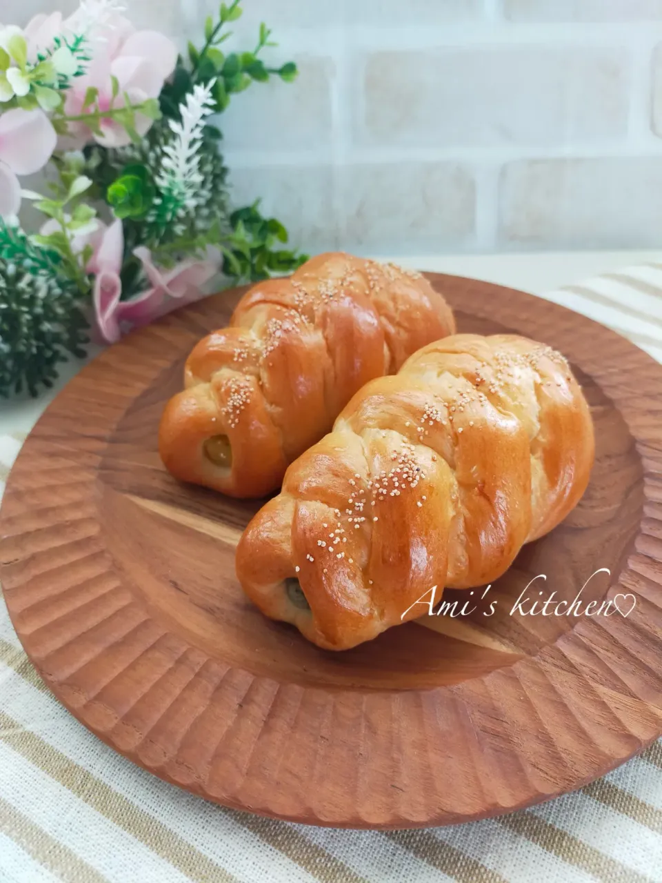 栗あんパンと玉露あんパン😋|あみさん