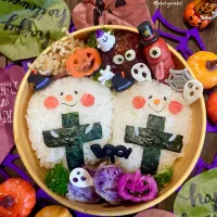 おばけおにぎり弁当|Akiyoෆ¨̮⑅さん