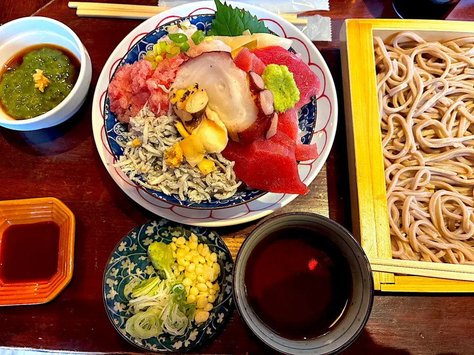 山形箱蕎麦とミニ鮪丼|ももさん