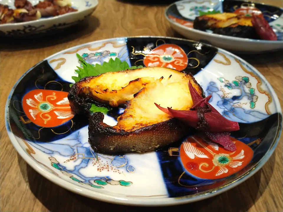 銀鱈の酒粕味噌漬け焼き|古尾谷りかこさん