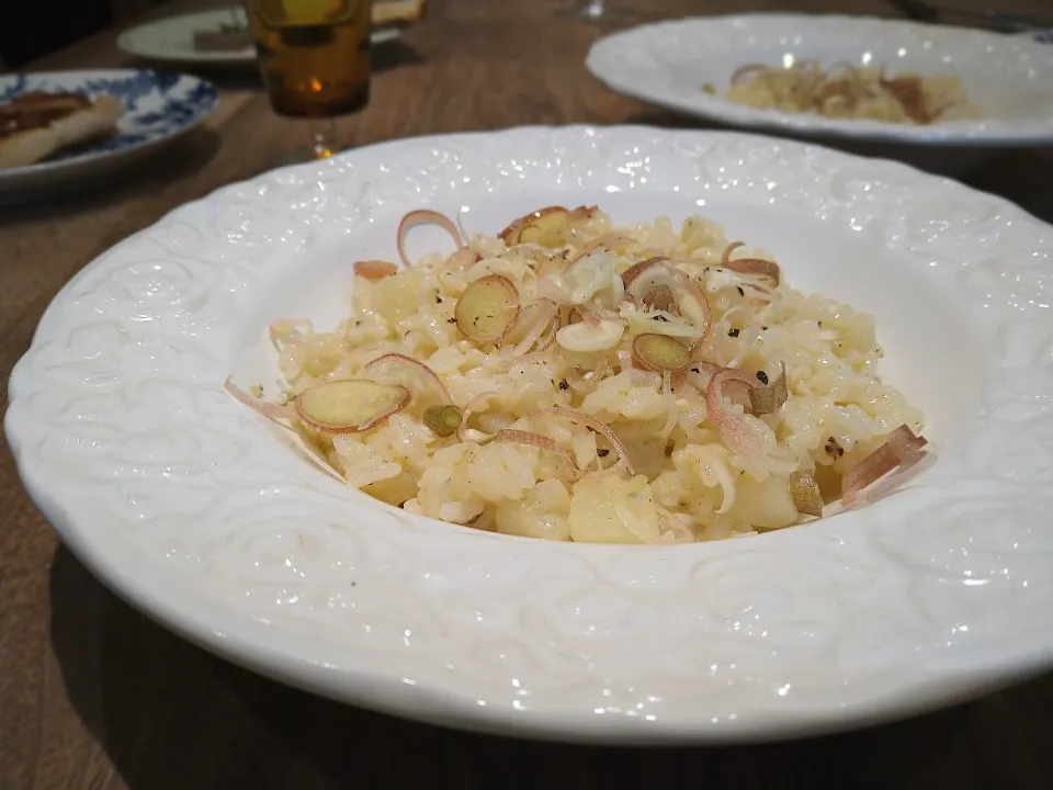 洋梨とみょうがのリゾット|古尾谷りかこさん