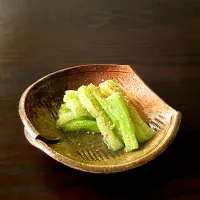 青ずいきの胡麻酢和え|うさかめさん