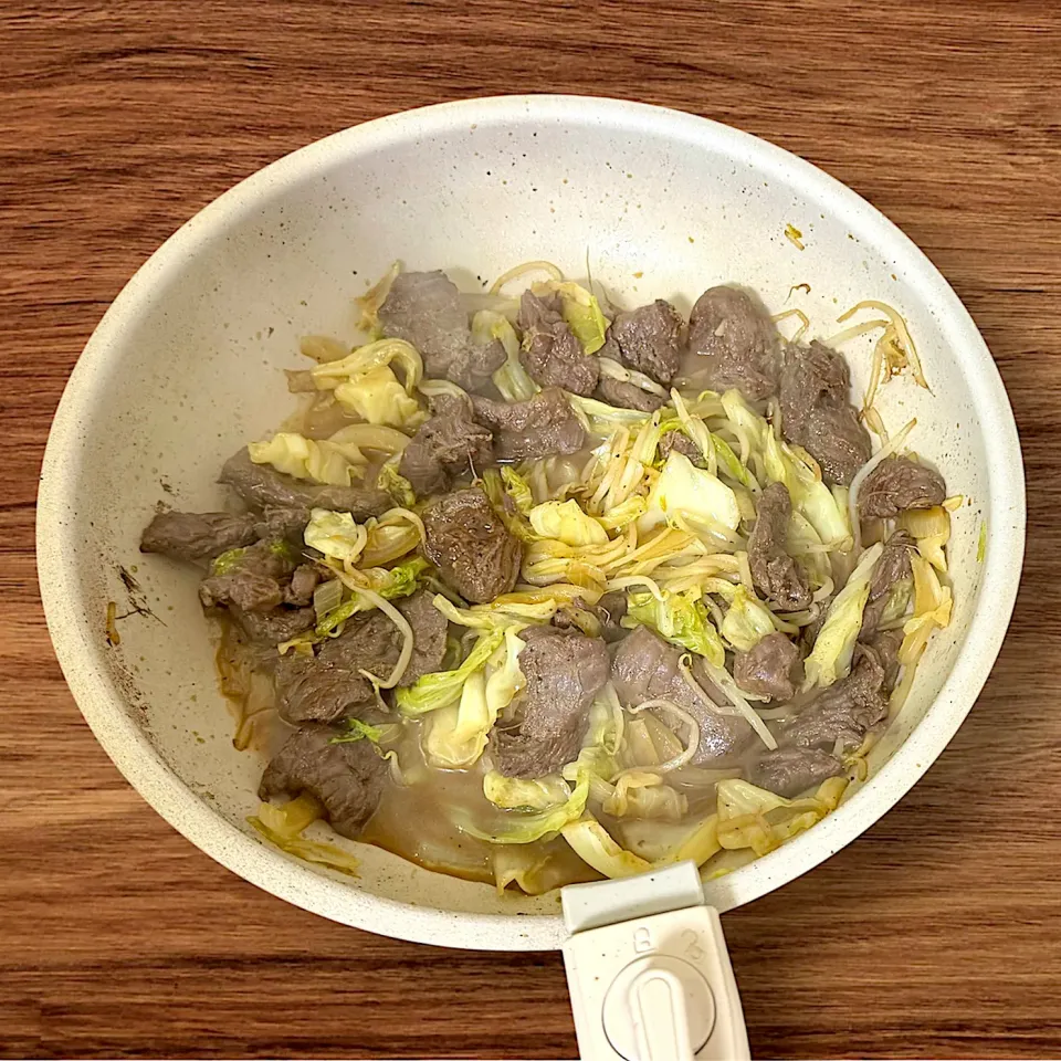 ハラミ肉と野菜炒め！|瀬名さん