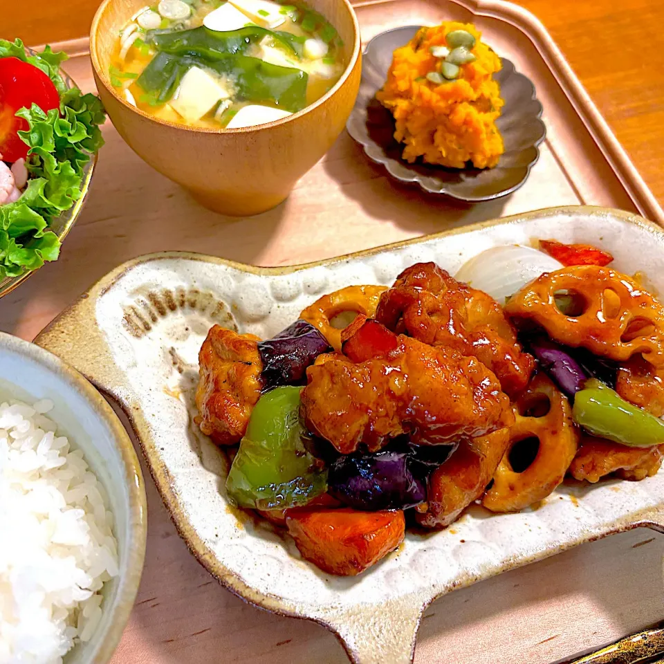 大戸屋さん風✨鶏と野菜の甘酢餡|すずさん