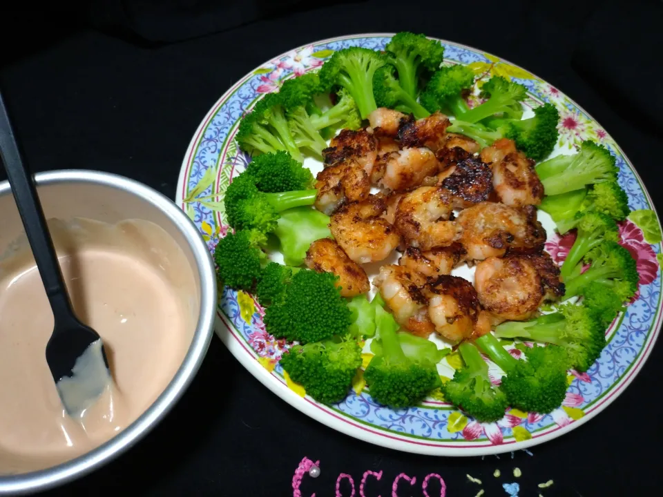 エビマヨブロッコリー✨|cocco+さん