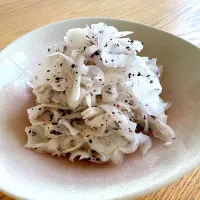 ひらひら大根ゆかり和え|dioさん