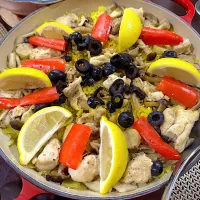 キノコと鶏肉のパエリア🥘