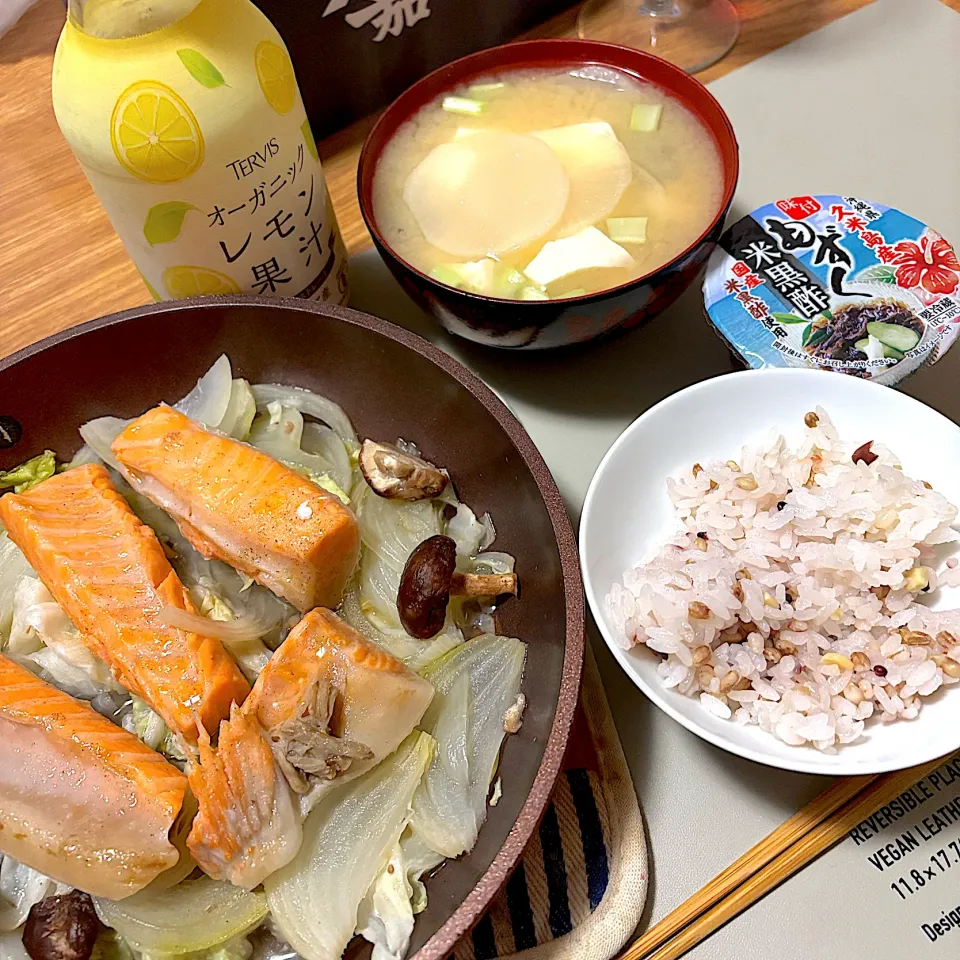 2025/10/28 鮭ハラスと野菜焼き|kykyさん