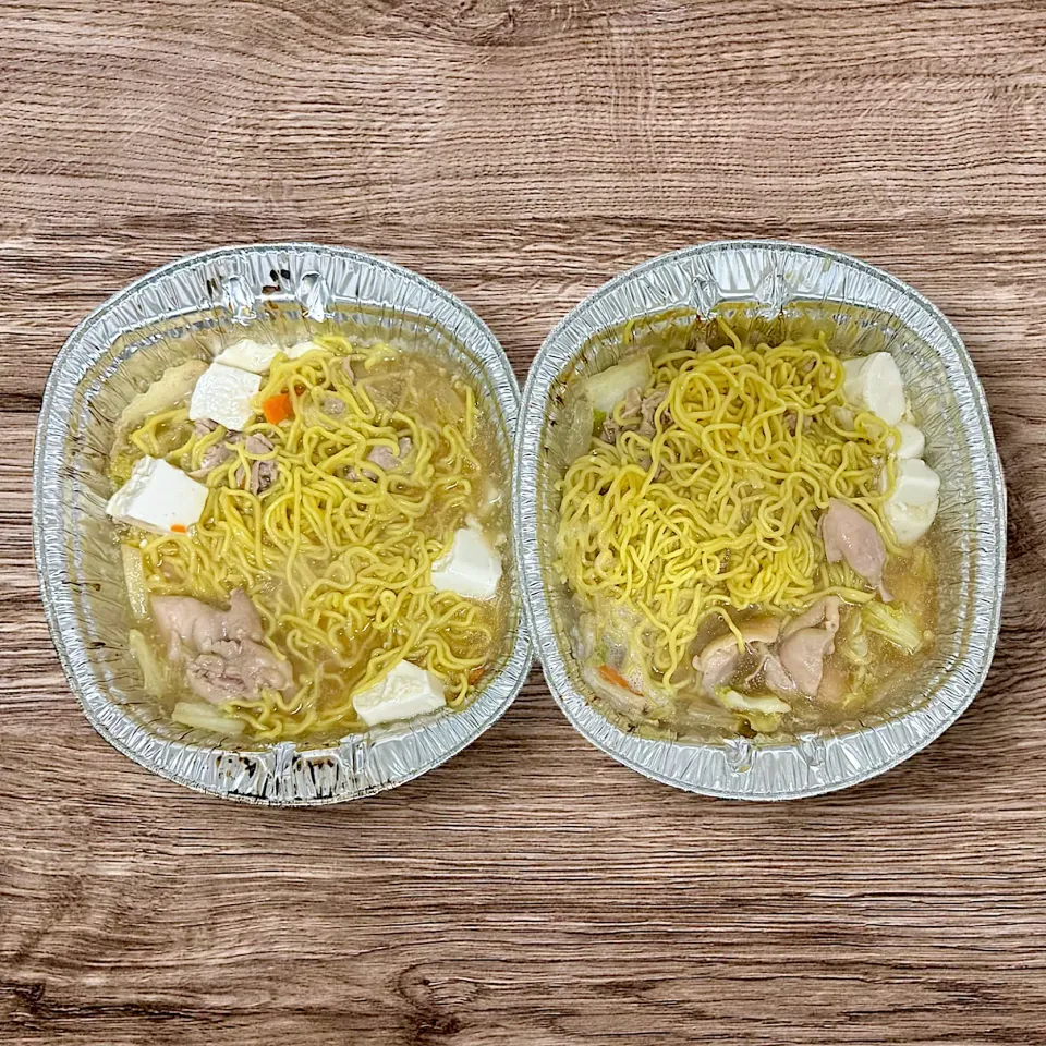 ちゃんこ鍋にラーメンの麺入れてみた〜|瀬名さん