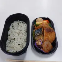 山手線環状運転100周年記念弁当(開封後)| 273さん