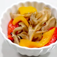 きのことパプリカの旨だしマリネ|まゆさん